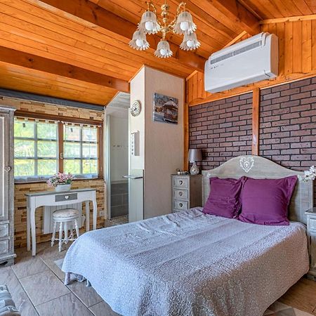 Montevrain Cottage Екстериор снимка